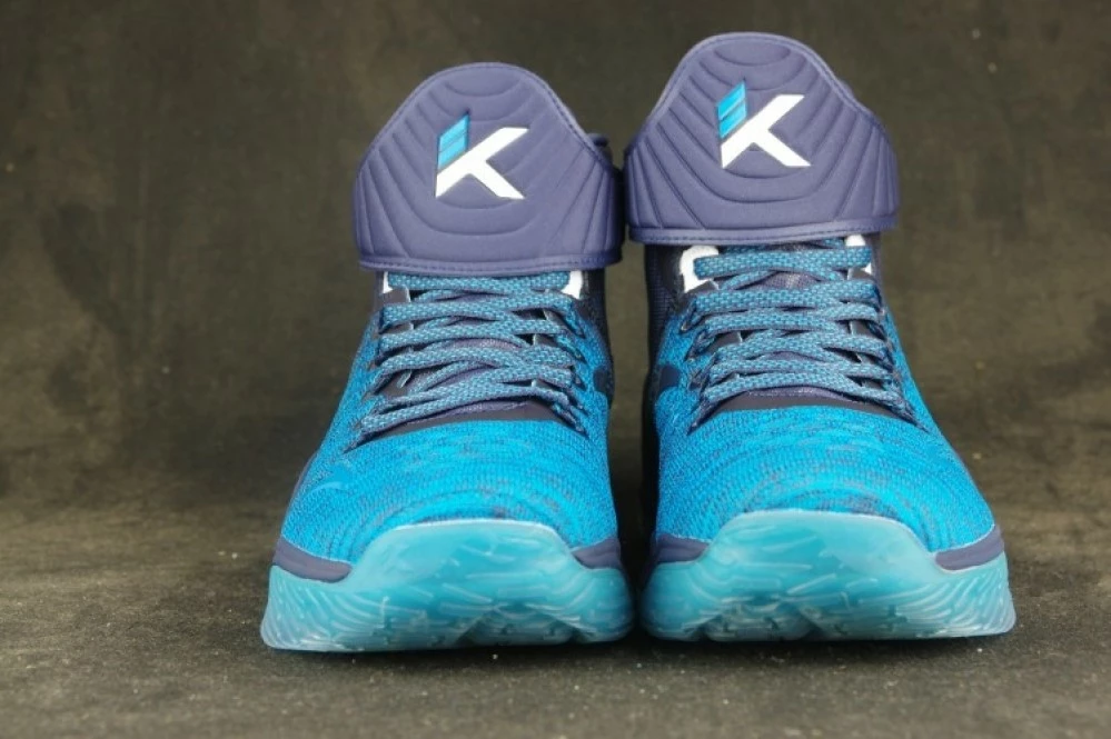 China&Sport Klay Thompson KT3 Professional Basketball Shoes - "Make It Rain" 2 China&Sport Klay Thompson KT3 Professional Basketball Shoes - "Make It Rain" - Image 2