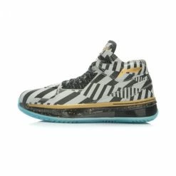 China&Sport Li Ning WoW 2.0 Way Of Wade 2 Birthday -Li-Ning Shop display 188031 1 12860 zoom
