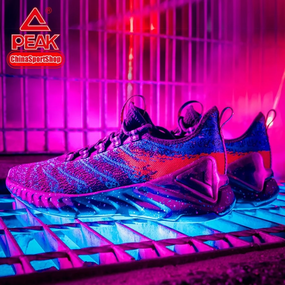 China&Sport PEAK TAICHI X ALITA Battle Angel New Tech Smart Running Shoes 3 China&Sport PEAK TAICHI X ALITA Battle Angel New Tech Smart Running Shoes - Image 3